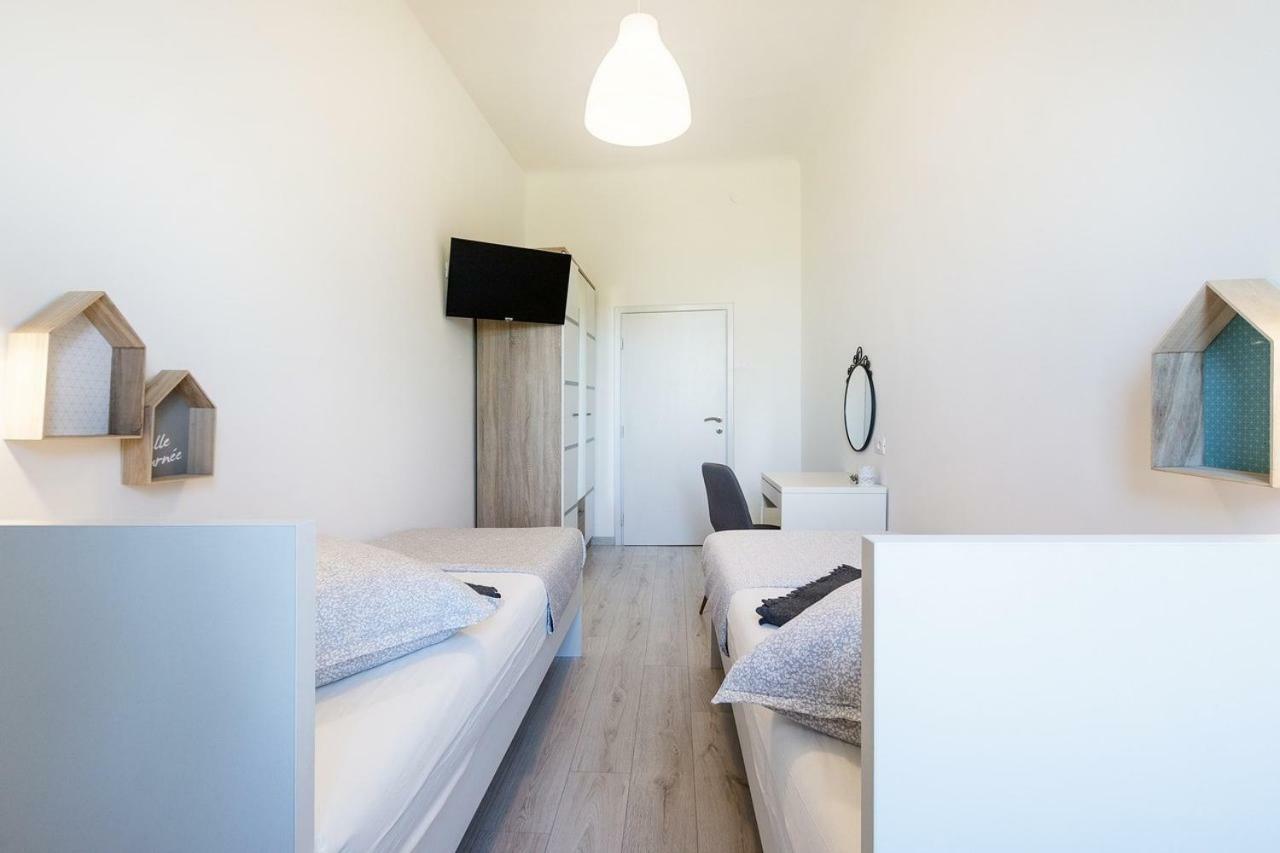 *** Lounge Terrace Apartment With The Harbour View / City Centre *** Пула Екстериор снимка