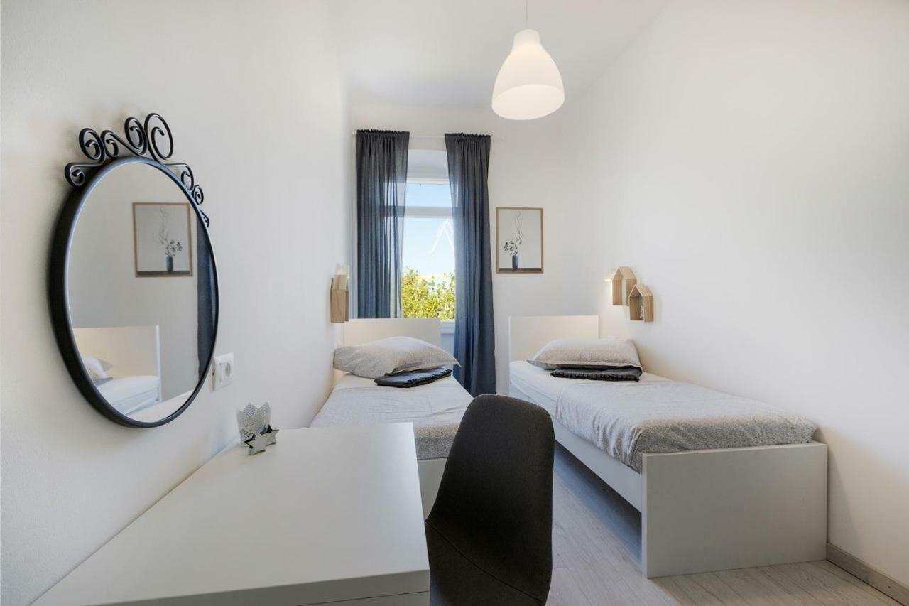 *** Lounge Terrace Apartment With The Harbour View / City Centre *** Пула Екстериор снимка